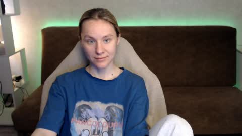 Snapshot of baby_kitte chatting on 12, 5, 2026 baby_kitte online show from 12, 5, 2026