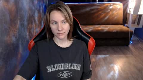 baby_kitte online show from 8, 7, 2026