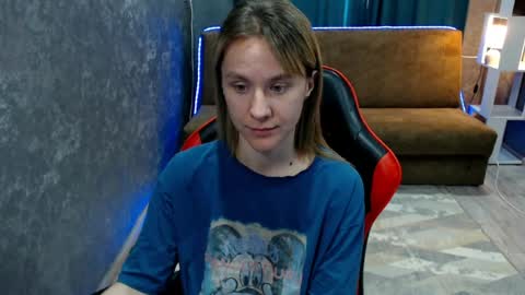 baby_kitte online show from 14, 7, 2026