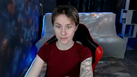 baby_kitte online show from 15, 7, 2026