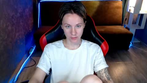 baby_kitte online show from 28, 7, 2026