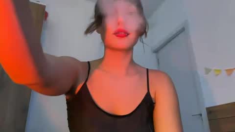 Snapshot of baby_meimei chatting on 11, 3, 2025 mei online show from 11, 3, 2025