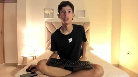 baby_noaht online show from 2, 6, 2026