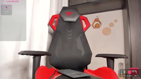 FOLLOW ME  online show from 11, 9, 2025