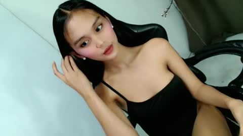 baby_zoexx online show from 6, 4, 2026