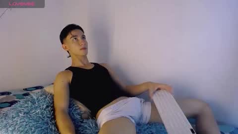 Snapshot of babyandy_x chatting on 25, 11, 2025 babyandy_x online show from 25, 11, 2025