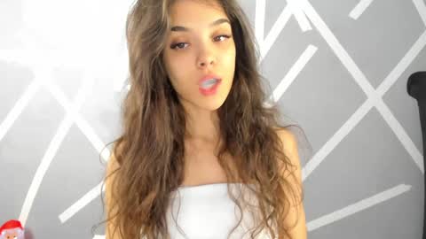 Aylin  online show from 12, 12, 2024