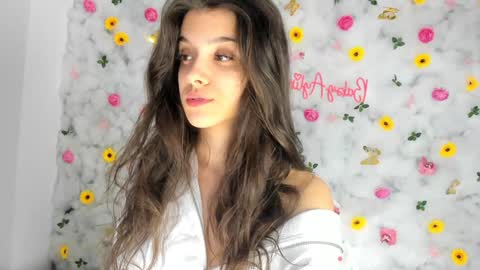 Aylin  online show from 26, 2, 2025