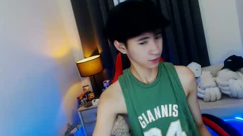 Snapshot of babymasterbater chatting on 20, 12, 2025 call me james online show from 20, 12, 2025