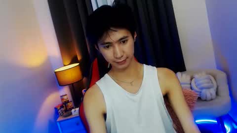 Snapshot of babymasterbater chatting on 22, 12, 2025 call me james online show from 22, 12, 2025