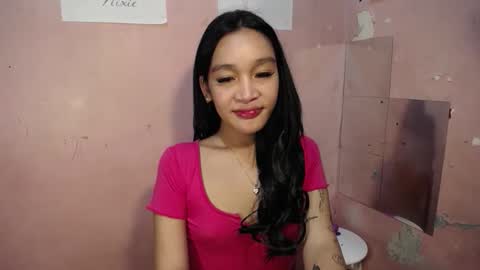 Snapshot of babynexy69 chatting on 12, 9, 2025 Nexie online show from 12, 9, 2025