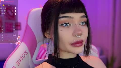 Snapshot of babyroxynill chatting on 25, 5, 2026 Nika online show from 25, 5, 2026