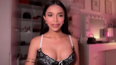 Snapshot of babysabrinaxx chatting on 6, 6, 2026 babysabrinaxx online show from 6, 6, 2026