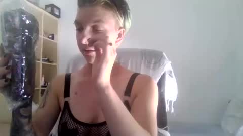 Honey online show from 22, 9, 2025