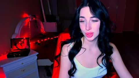 Miss Desire...do you remember online show from 19, 1, 2025