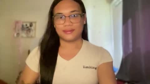 AMARA - FOLLOW ME AND THUMBS UP online show from 14, 4, 2026