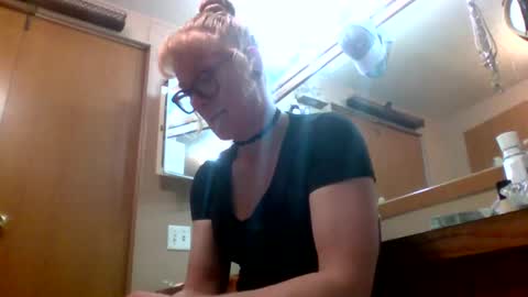 Badbitch520 online show from 28, 4, 2026