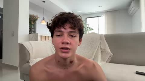Snapshot of badboy_one chatting on 24, 6, 2026 jhojan online show from 24, 6, 2026
