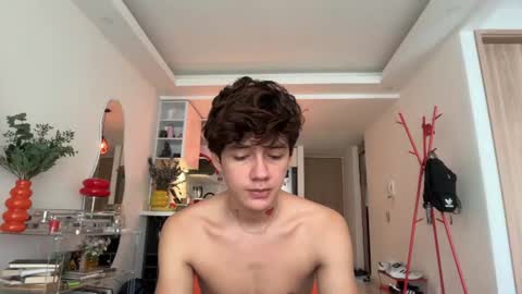 Snapshot of badboy_one chatting on 29, 6, 2026 jhojan online show from 29, 6, 2026