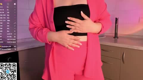 Snapshot of baddecisiongirl chatting on 28, 7, 2026 baddecisiongirl online show from 28, 7, 2026