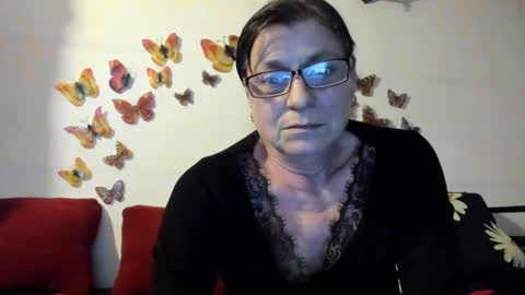 Snapshot of badgg chatting on 1, 2, 2025 Gina online show from 1, 2, 2025