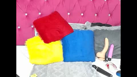 Snapshot of badgirlsexyt chatting on 22, 11, 2025 badgirlsexyt online show from 22, 11, 2025