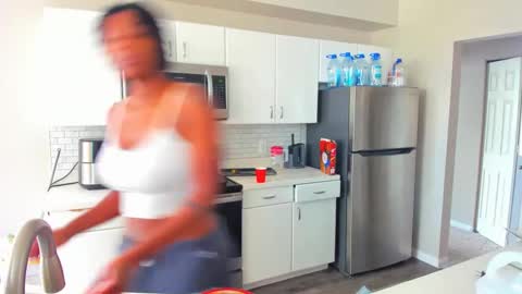 badgurldnay online show from 28, 9, 2025