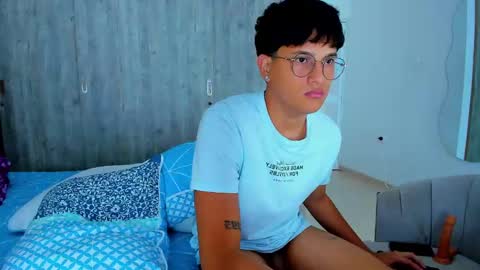 Snapshot of badgyal_ chatting on 6, 3, 2025 Beck and Rick online show from 6, 3, 2025