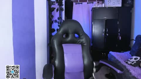        Please help me to reach 100 thumbs up online show from 10, 4, 2026