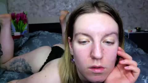 holly online show from 23, 3, 2026