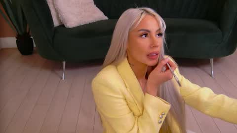 bailey_rush online show from 25, 4, 2026