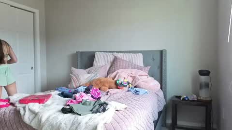 bambifarrina online show from 21, 4, 2026