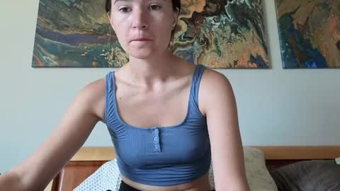 bambifarrina online show from 23, 4, 2026