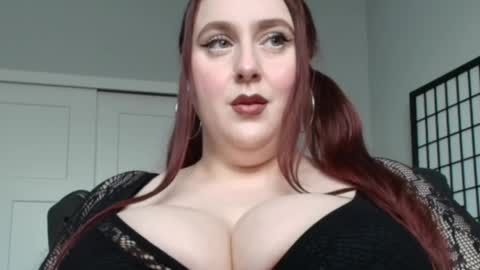 bambixxlynn online show from 7, 6, 2026