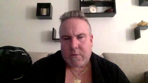 banana5289 online show from 10, 3, 2025