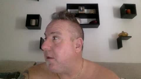 banana5289 online show from 24, 2, 2026