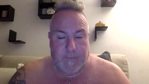 banana5289 online show from 21, 4, 2026