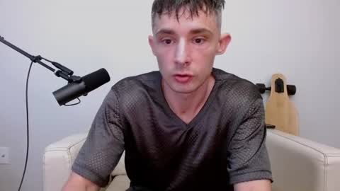 Snapshot of bananacurvesleft chatting on 22, 6, 2026 bananacurvesleft online show from 22, 6, 2026