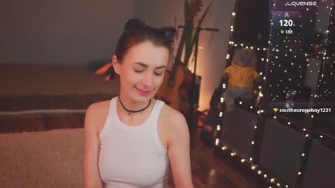 Snapshot of bananya_kitty chatting on 6, 2, 2025 Ellen and online show from 6, 2, 2025