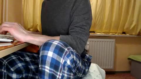 Snapshot of banschie chatting on 11, 2, 2025 online show from 11, 2, 2025