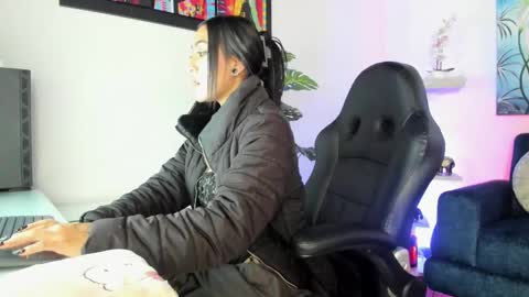 Gabi  online show from 8, 3, 2025