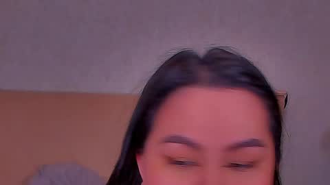 Barbie Kim online show from 8, 12, 2024