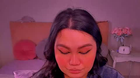 Barbie Kim online show from 28, 2, 2025