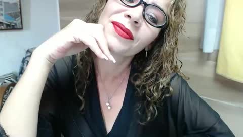 BARBARA DOMME online show from 10, 9, 2025