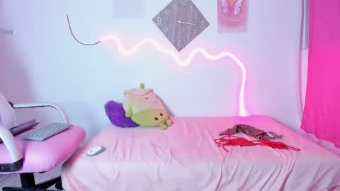 Snapshot of barbie691 chatting on 7, 1, 2025 barbie691 online show from 7, 1, 2025