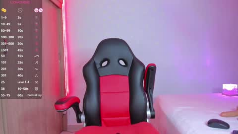 Nicolle  online show from 12, 1, 2025