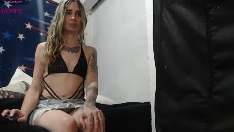 Snapshot of barbie_hot66 chatting on 23, 12, 2025 Barbie online show from 23, 12, 2025