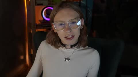 Snapshot of barbie_richy chatting on 12, 11, 2025 barbie_richy online show from 12, 11, 2025