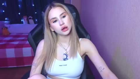 Snapshot of barbieee_doll chatting on 22, 2, 2025 Eva online show from 22, 2, 2025