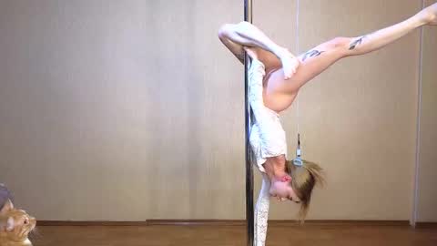 Snapshot of barbieee_doll chatting on 6, 3, 2025 Eva online show from 6, 3, 2025